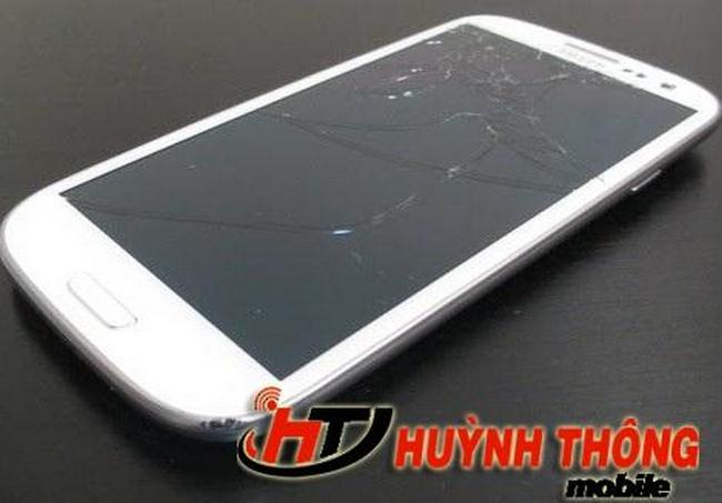 thay-man-hinh-samsung-a3-2016-tai-my-tho